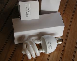 12-volt compact fluorescent CF bulbs.