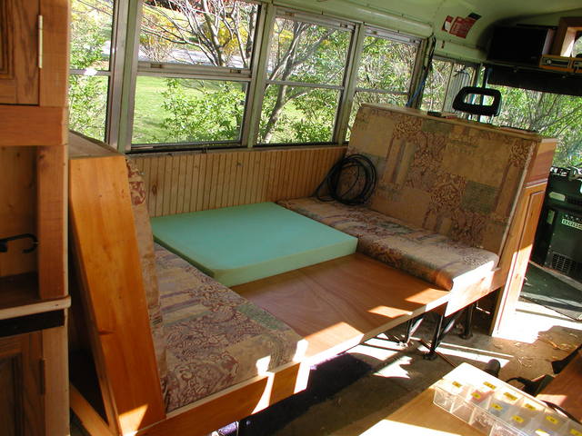 dinette converts to a bed