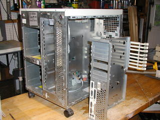 Power Edge 4200 with MB carrier removed