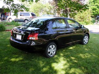 Toyota Yaris right rear quarter